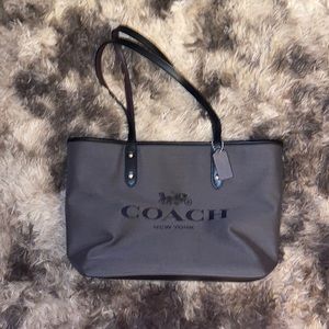 Coach black badlands shoulder bag